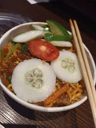 Sapi ompong, kambing ompong, babi ompong, dan lainnya. Mie Pangsit Babi Pangsit Daging Babi