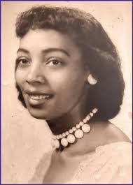 Lydia Ingram's Instagram, Twitter & Facebook