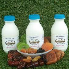 Ada juga pendapat mengatakan susu kambing juga bagus untuk diamalkan. Susu Segar Kambing Aqiqah Bayi Demam Kuning