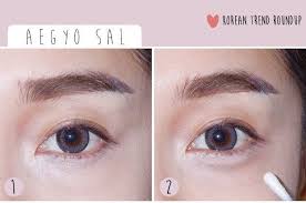 I Wonder If This Could Work W Black Girls Buzzfeed How To Get The Korean Aegyo Sal Look Korean Makeup Look Korean Makeup Makeup Trends