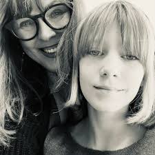 What color should I paint the birdcage?