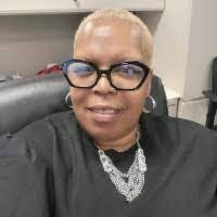 Shawn Bounds's Instagram, Twitter & Facebook