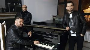 Devin lima a murit azi. LaurenÅ£iu DuÅ£Äƒ E In Doliu Mama Artistului A Murit Spynews Ro