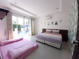 8 ที่พักพูลวิลล่าหัวหินสวยๆ ที่ปาร์ตี้เสียงดังได้สุดเสียง  กับเพลงคาราโอเกะสุดฮิต มาพร้อมกับราคาโปรโมชั่นสุดว๊าว! : ChillNaiD ชิวไหนดี