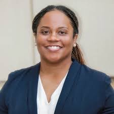 Candice Mckee's Instagram, Twitter & Facebook