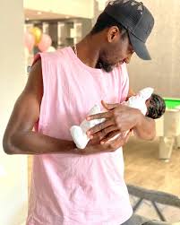 Chidinma ekile (born 2 may 1991), popularly known by her stage name chidinma, is a nigerian singer and songwriter.23 in 2010, she rose to. It S A Baby Girl For Chidinma Wilfred Ndidi Bellanaija