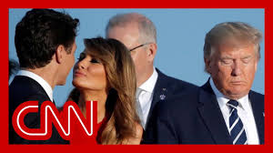 Sur la photo du dessous, barack. Melania Trump S Moment With Trudeau Goes Viral Youtube
