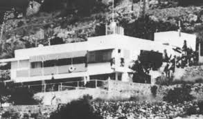 She wrote of the holiday home's objectives: Eileen Gray S E 1027 Biber Architects