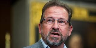 Former senator Sinclair will soon join Queen's University as chancellor