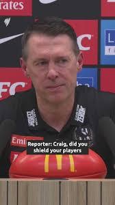 Aaron Sneddon's Instagram, Twitter & Facebook