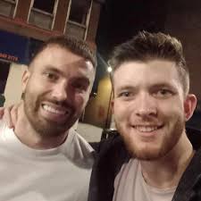 1 year ago today my life changed forever.... 1 year ago today I decided to  fully follow my dream, and become a stand up Comedian...and I havnt looked  back since... This past