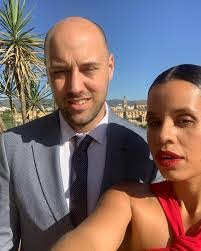 Aura Navarro's Instagram, Twitter & Facebook