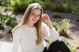 Once you are done, rinse your retainer and brush with cold running water then let them dry. Cleaning Your Orthodontic Retainer March 2019 Dr Gorton Answers