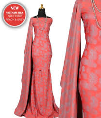 Kain sutera vietnam juga bisa dijadikan souvenir berkelas untuk orang tua maupun atasan anda di tempat kerja. Kain Pasang Sutera Vietnam Cantikkkk Sgt Koleksi Terbaru Warna Exclusive Shopee Malaysia