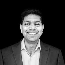 As I prepare for my presentation https://lnkd.in/eQZdPQTa at the Devoxx UK  2025 conference, I am reminded of the many people who have helped me reach  this point. My first big presentation was