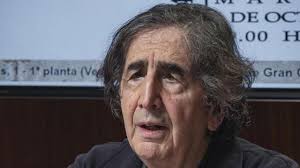 Santiago de Luxán: «Campomanes hizo su reforma a través de las reales  sociedades»