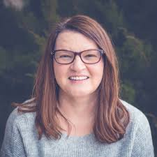 Meet our humans: Roxanne Lamb-- LCSW, EMDR Certified Therapist My name is Roxanne  Lamb, and I am a Licensed Social Worker. I graduated with my Master in  Social Work and completed my