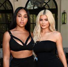 Khloe kardashian's baby daddy, sidelined from nba action with a foot issue, hooked up with kylie jenner's bff jordyn woods at a house party over the weekend, but failed to keep things on the dl. Khloe Kardashian Jordyn Woods And Tristan Thompson Feud Explained