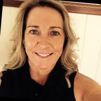 Michelle Claxton's Instagram, Twitter & Facebook