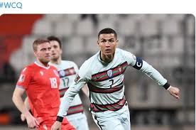 Yang akan menampilkan nani lebih mendukung ronaldo di depan tetapi dengan lebih melebar ke sisi kanan. 3 Laga Paling Gereget Di Euro 2020 Ronaldo Reuni Dengan Pak Haji Bolasport Com