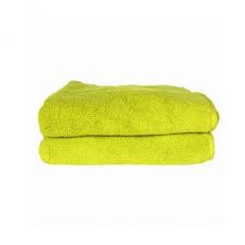 On show here i've included some shower curtains, rugs and towels and some cute bathroom accessories and wall decoration to get you inspired. Lime Towel City Bath Sheet 70 X 140 Cm