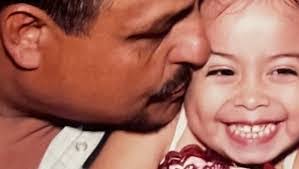 Alma Recinos's Instagram, Twitter & Facebook