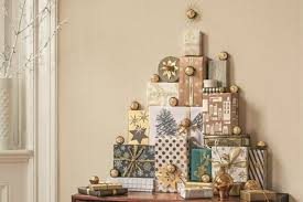 I am sure that you will enjoy the below decorations. Colorful And Sweet Holiday Decorations Archi Living Com
