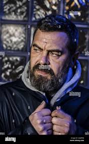 Colling hi-res stock photography and images