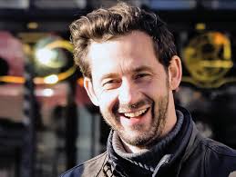 Parking Review Issue 383 by Landor LINKS