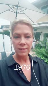 Interactive Makeup Lesson for Over 40