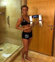 Vanzant was signed to the flyweight division of the ultimate fighting championship. Marca Lifestyle Paige Vanzant I Always Wanted Breasts This Size And Since They Didn T Grow I Bought Them Foto 10 De 12 Marca English