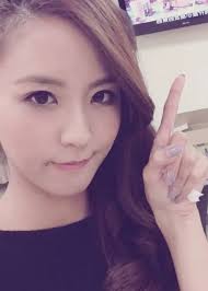 Photos of Amanda Zhou