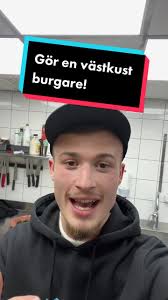 Vad tycker ni om västkust burgaren från @checkpointcharliegbg #foryou  #fördig #xyzbca #sverige #debaaura #burgare