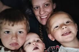 Fundraiser for Richard Tipton by Megan Oldham : Mother of 4 father of 1  seriously injured