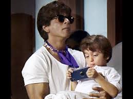 Abram khan is shah rukh khan's youngest son and he is making everyone crazy with his cuteness. Shah Rukh Khan Shah Rukh Khan Wants Abram To Play Hockey Represent India The Economic Times
