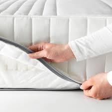 Gerade wenn sie zu zweit im bett schlafen macht das sinn, denn so können sie auf das liegegefühl des einzelnen eingehen und dessen bedürfnissen gerecht werden. Myrbacka Latexmatratze Mittelfest Weiss 180x200 Cm Ikea Osterreich