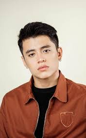 Marcus Villareal's Instagram, Twitter & Facebook