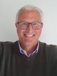 About Dr Alan Priest