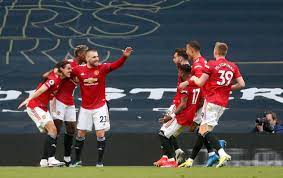 Tottenham played against manchester united in 2 matches this season. Blh0on Zwcbo6m