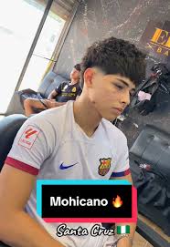 Mohicano Hairstyle: Transform Your Look at Elite Barbershop