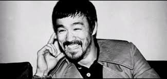 Bruce Lee's photographs and martial arts techniques in 1966