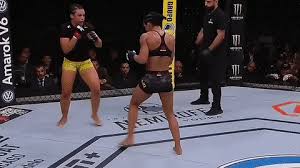 Get the latest ufc breaking news, fight night results, mma records and stats, highlights. Viviane Araujo Vs Jessica Eye At Ufc 245 December 14 2019 Las Vegas Sherdog Forums Ufc Mma Boxing Discussion