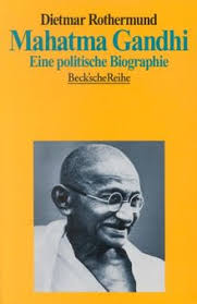 He completely changed his attire and wore a simple loincloth, which, he thought. Mahatma Gandhi Eine Politische Biographie Von Dietmar Rothermund