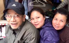 Tôi ở cùng gia đình con trai, cửa hàng. Kofusxl1bugcfm