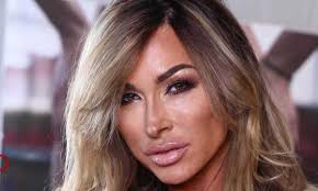 This mature is wide open and down under. Top 30 Glorious Milf Mature Porn Gifs 2021