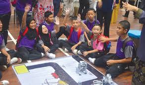 Pegadaian syariah dengan pusat riset stem unsyiah dalam. Siswa Dedah Stem Kepada Orang Ramai