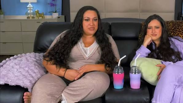 Watch 90 Day Fiancé Pillow Talk: Before t Season 8 Online, Stream Episode  6: Pillow Talk: Cabin Pressure Rising - Full Episode on NOW