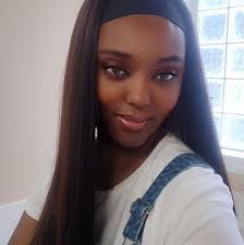 A wine margarita? Yes, please. 🍷🍹 This Pinot Gris cocktail is the perfect  Cinco de Mayo sip. It's light, citrusy, and fun 😉 Great for sharing,  sipping, and starting the week right.