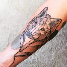 A Geometric Wolf I Got Today Done By Jaya At Wolf And Wren Adelaide Australia Geometric Tattoo Tattoos Wolf Tattoos