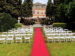 Begrenzungspfosten, absperrband, absperrung, chrompfosten, zaun, roter teppich. Roter Teppich Vip Teppich Hochzeitsteppich Teppichlaufer Blumen Dekoration 1777465339 Mieten Erento Com